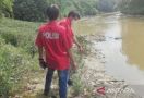 Polisi Bergerak Cepat Menyelidiki Penyebab Ribuan Ikan Mati di Sungai Cileungsi - JPNN.com