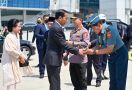 Jokowi dan Ibu Negara Tinggalkan Indonesia, Lihat Siapa yang Melepas - JPNN.com
