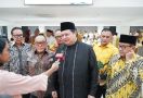 Airlangga Sebut Momen Halal Bihalal Menyatukan Seluruh Kader Partai Golkar - JPNN.com