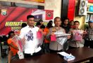 Rekan Pria Penuh Tato Ditangkap Polisi, Satu Orang Ditembak - JPNN.com