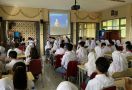 Siswa SMA di Bogor Diajak Disiplin Periksa Fakta dan Jaga Etika di Medsos - JPNN.com