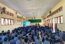 Siswa SD dan SMP di Barru Diajari Cara Beretika di Media Sosial - JPNN.com