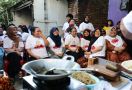 OMG Gelar Pelatihan untuk Masyarakat Pesisir Jakarta Lewat Produk Olahan-Turunan Kerang - JPNN.com