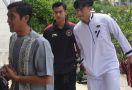 Mengintip Momen Timnas U-22 Indonesia Salat Jumat di Masjid Terbesar di Phnom Penh - JPNN.com