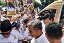 Prabowo Subianto Tidak Hadir Saat Pendaftaran Bacaleg Gerindra ke KPU RI - JPNN.com