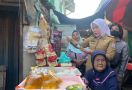 Sidak di Pasar 26 Ilir, Wawako Palembang Temukan Jamu Mengandung Bahan Kimia - JPNN.com