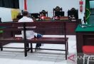 Jaksa Tuntut Kepala Satpol PP SBT 8 Tahun Penjara - JPNN.com