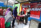Pasar Murah OMG Mendapat Sambutan Positif dari Ratusan Warga Bandung - JPNN.com