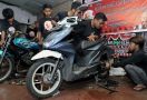 Kenalkan Ganjar pada Kaum Milenial, GMC Sumut Gelar Pelatihan Tune Up Sepeda Motor di Karo - JPNN.com