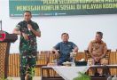 Berdialog dengan Ratusan Tokoh, Waasintel KSAD Tegaskan TNI Tidak Terlibat Politik Praktis - JPNN.com