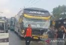 Bus Rombongan Jemaah Calon Haji asal Pamekasan Kecelakaan di Bangkalan - JPNN.com