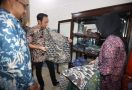 Kunjungi Sentra Batik Ngawi, Ibas Siap Dorong UMKM Naik Kelas - JPNN.com
