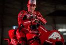 Pol Espargaro Dinyatakan Fit dan Siap Geber KTM RC16 - JPNN.com