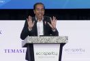 Kelakar Jokowi soal Pilpres 2024 di Depan Orang-Orang Penting Singapura - JPNN.com