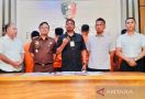 Diduga Melakukan Pungli, 5 Aparatur Desa Ditahan Polres Nagan Raya - JPNN.com