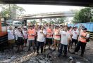 Sukarelawan Ganjar Beri Bantuan dan Jalin Silaturahmi dengan Sopir Truk di Jakut - JPNN.com