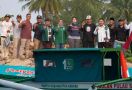 Luqman Serahkan Ambulans Laut Bantuan Gus Muhaimin untuk Warga Pulau Sebesi - JPNN.com