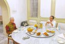 Lihat Ganjar Makan Malam dengan Pak Jokowi, Ada Sinyal Apa? - JPNN.com