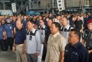 Prabowo Disambut Ribuan Pekerja DEFEND ID, Begini Penampakannya - JPNN.com