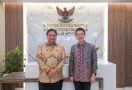 Bertemu CEO TikTok, Menko Airlangga Tegaskan Komitmen Pemerintah Dukung Kemajuan Ekonomi Kreatif - JPNN.com
