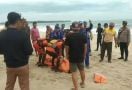Nelayan Hilang di Perairan Pesisir Barat Ditemukan Sudah Meninggal Dunia - JPNN.com