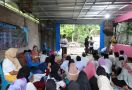 Komunitas Nelayan Ganjar Beri Bantuan Untuk Korban Banjir Bandang di Tanggamus - JPNN.com