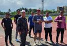 Manajemen Lombok FC Bantu Renovasi GOR Turide Mataram - JPNN.com