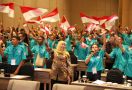 Pesan Khofifah kepada 155 Siswa Papua Sekolah di SMA/SMK Jatim Lewat Program ADEM - JPNN.com