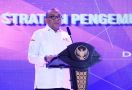 Wamenaker Afriansyah Paparkan 3 Strategi Kemnaker Tingkatkan Kompetensi Pengantar Kerja - JPNN.com