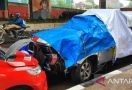 Perempuan Bawa Kabur Mobil Patroli Jalan Tol Becakayu, Tabrak 2 Kendaraan - JPNN.com