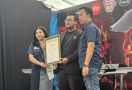 BonCabe Pecahkan Rekor MURI sebagai Makanan Ringan Terpedas di Indonesia - JPNN.com