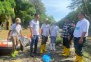 Jadi Bagian dari BUMN Environmental Movement, Pegadaian Bersih-Bersih Sungai di Medan - JPNN.com