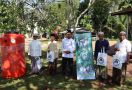Santri Dukung Ganjar Salurkan Bantuan Tandon Air ke Ponpes di Kalbar - JPNN.com