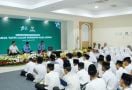 BAZNAS Dukung Anak Yatim Wujudkan Mimpi Lewat Beasiswa SCB - JPNN.com