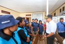 Jalankan Instruksi Jokowi, Menko PMK Turun Langsung ke Lokasi Kekeringan di Papua Tengah - JPNN.com