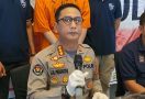 4 Orang Ditangkap Polisi, Penyerang Kantor Satpol PP Denpasar Sebut Anggota TNI - JPNN.com