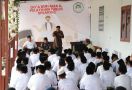 Santri Dukung Ganjar Gelar Pelatihan Public Speaking di Pekanbaru - JPNN.com