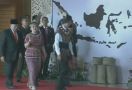 Jokowi Kenakan Pakaian Adat Tanimbar di Sidang Tahunan MPR, Lihat - JPNN.com
