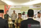 Prof Mahmud Gantikan Almarhum Athoillah Mursjid Pimpin FKUB, Ini Harapan Pj Bupati Bekasi - JPNN.com