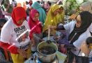 Mak Ganjar Gelar Pelatihan Pembuatan Jamu Tradisional di Pekanbaru - JPNN.com