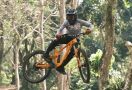 Cerita Ahsanul Hakiki Rider MTB Asal Lombok Tengah Hobi Sepeda Karena Keluarga - JPNN.com