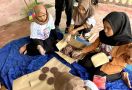 Srikandi Ganjar Adakan Pelatihan Membuat Belacan Bareng Milenial di Asahan - JPNN.com