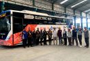 Lihat Nih! Bus Listrik Pupuk Kaltim Mejeng di Peresmian BRT Bandung Raya - JPNN.com