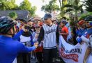 Ratusan Pesepeda Beri Salam Perpisahan dan Ucapan Cinta untuk Ganjar - JPNN.com