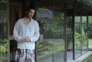 Aziz Hedra Makin Top, Lagu Somebody’s Pleasure Tembus 100 Juta Stream - JPNN.com