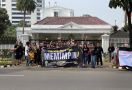 Sukarelawan KAMI Dorong Gibran Jadi Cawapres Dengan Gerak Jalan Menuju Istana Wapres - JPNN.com
