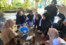 Menarik, Srikandi Ganjar Adakan Pelatihan Sabun Cuci Piring dari Minyak Jelantah - JPNN.com