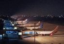 Penerbangan di Bandara SMB II Palembang Masih Normal, Meski Kabut Asap Makin Tebal - JPNN.com