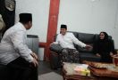 Rayakan Hari Batik Nasional, Anies Pilih Motif Wahyu Tumurun - JPNN.com