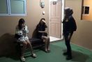 Prostitusi Online Bertarif Rp 2 Juta di Bintan Terbongkar, 2 Wanita dan 1 Pria Ditangkap - JPNN.com